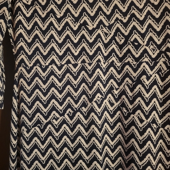 Rephyllis Navy Blue & White Chevron Bodycon Dress - Size Large 3/4 Sleeve - Picture 3 of 5